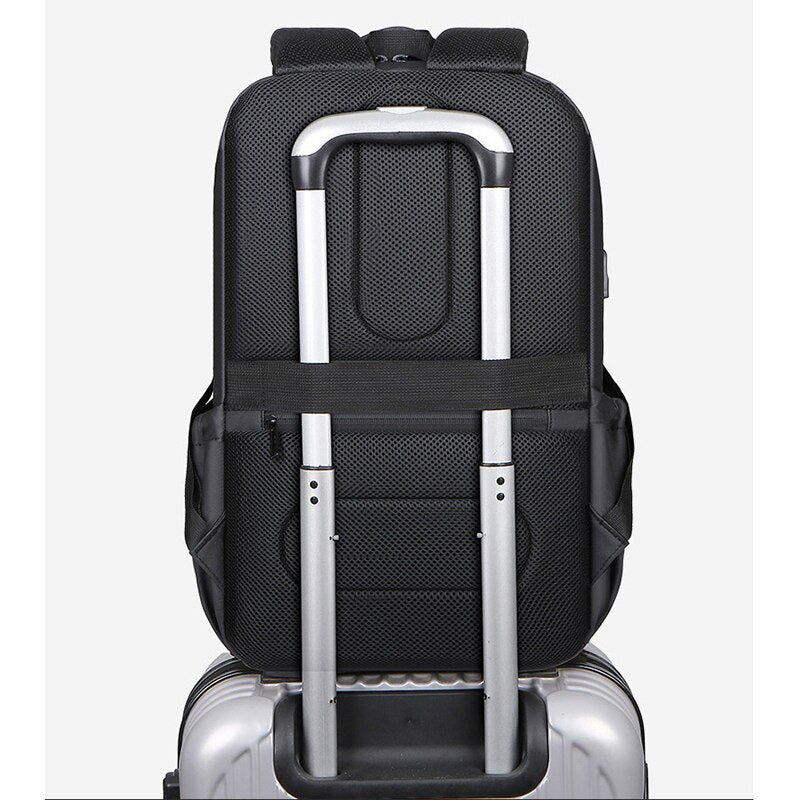 STRAPS BACKPACK