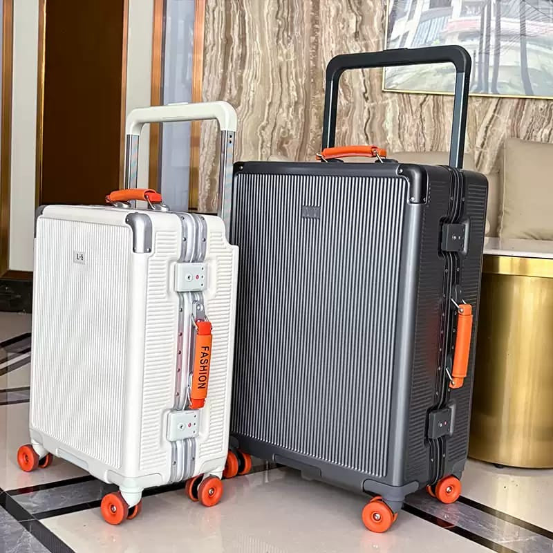 Valise Rigide de Luxe "Neo-Industrial" – Tailles 20" & 24" – Ultra-Résistante