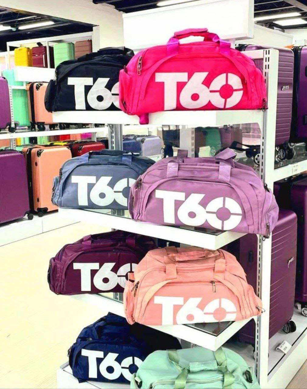 Sac à dos de sport pour femmes et hommes : grande capacité, séparation humide et sec, idéal pour toutes vos activités sportives et voyages.