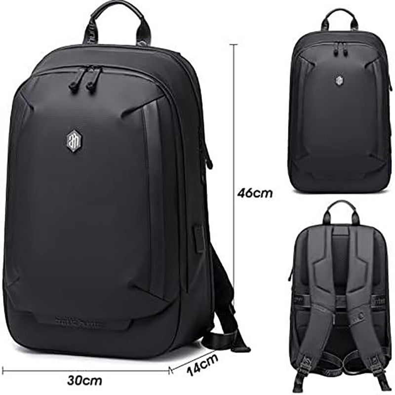 Gros plan sur la poignée supérieure du sac à dos de voyage noir