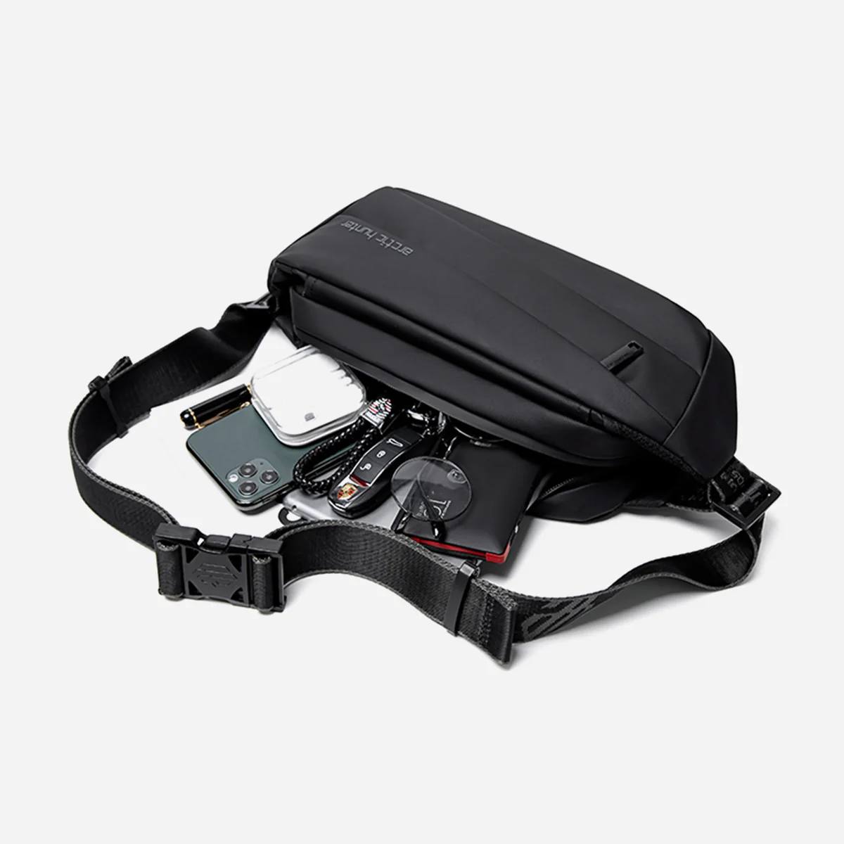 Dimensions du sac chest sling imperméable – 27 x 10 x 15 cm