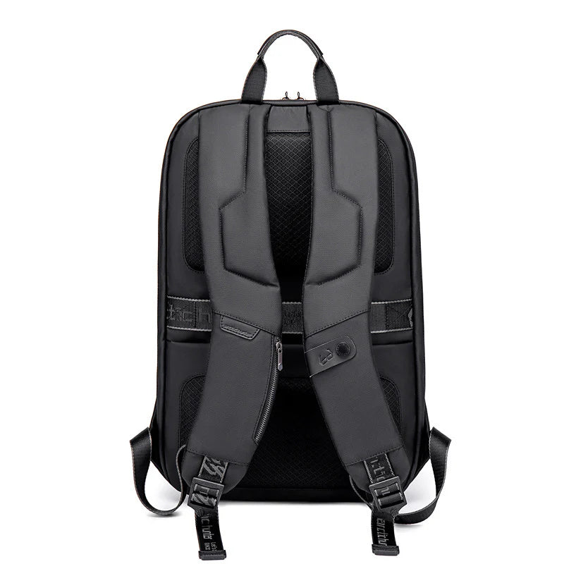 Serrure TSA intégrée et fermeture étanche du sac à dos business antivol