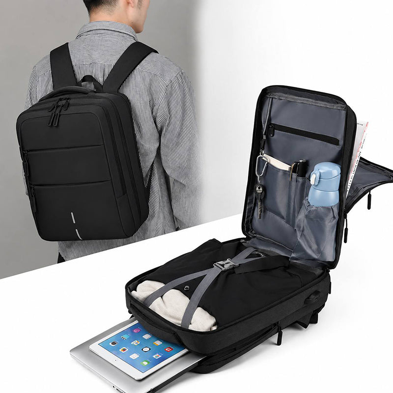 Intérieur sac Ryanair Maroc – compartiment laptop 15,6 pouces port USB et poches organisation
