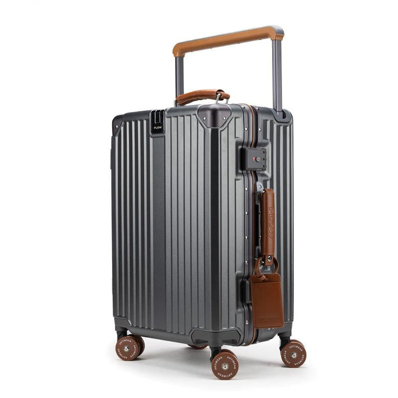 Vue avant de la valise cabine 20 pouces premium avec design moderne et finition élégante.